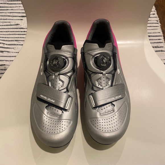 Pearl iZUMi Women’s Cycling Shoes - Picture 2 of 6
